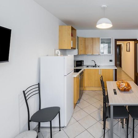 Aosta Centre Apartments - Croce Di Citta 88 Eksteriør bilde